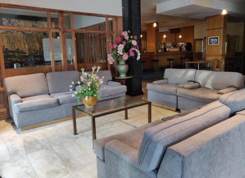 Facilities, Terrace Hotel in Kianggeh