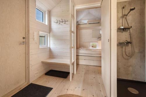 Tiny Mountain Cabin I in Stranda