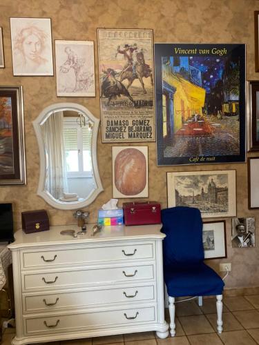 Room near San Pietro and Vaticano, Roma (foto 8)