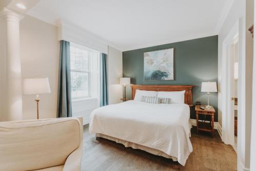 Inn On The Twenty Inn On The Twenty