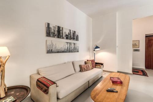 Via Provana San Giovanni 2 bedroom apartment, Řím (fotografie 6)