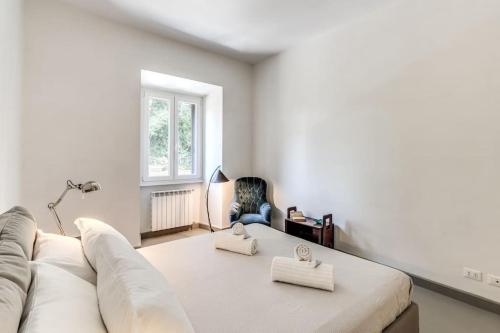 Via Provana San Giovanni 2 bedroom apartment, Řím (fotografie 9)