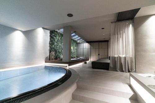 Swimming pool, Hotel Rigele Royal Superior in Obertauern