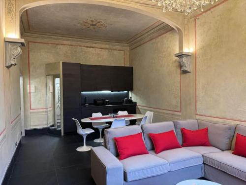 Next to the Cathedral Duomo