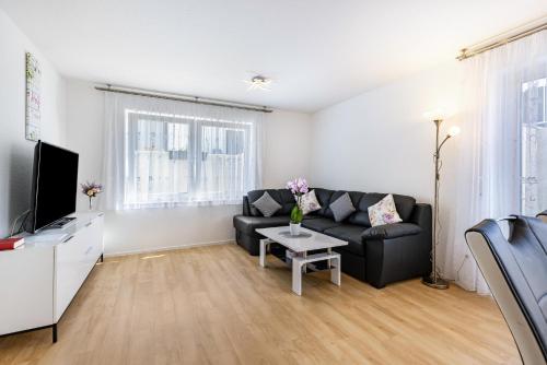 Superior One-Bedroom Apartment