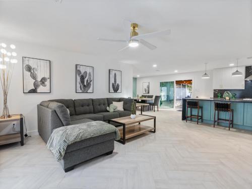 Cactus On Palm 4br W Private Pool near คาสิโน อริโซนา-แม็คเคลลิพ