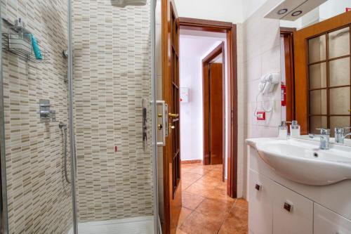 DiegHouse - Monolocale con cortile in corte lombarda vicino al Centro, Monza (photo 9)