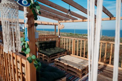 Deluxe Bungalow with Garden View