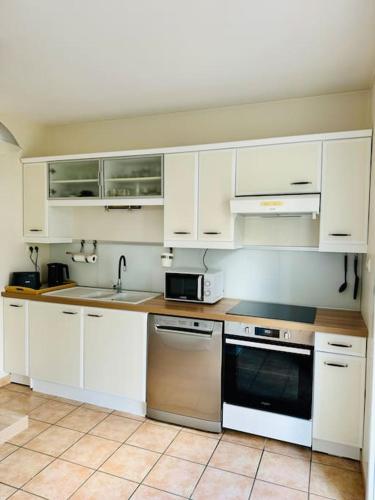 Le Bon Compromis in Saint-Eloi