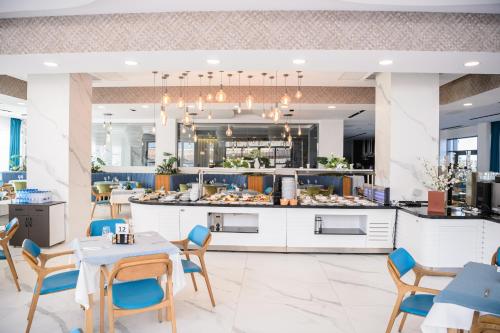 Restaurant, Mirage Beach Spa Hotel in Eforie Nord