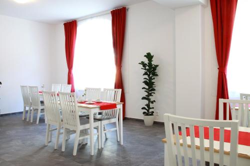 Hotel Vera - image 9