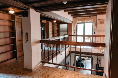 Big quiet Villa with garden and pool, Viena (foto 7)