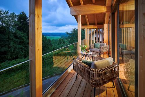 Erkély/terasz, ÜbermAlztal Chalet Alzblick Ferienwohnung (UbermAlztal Chalet Alzblick Ferienwohnung) in Altenmarkt an der Alz