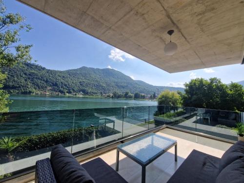 The Lake House, Caslano