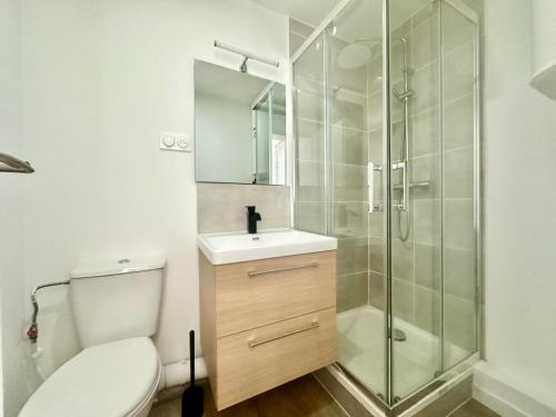 Bathroom, Le Gamma, cosy et lumineux near Limoges-Bellegarde Airport