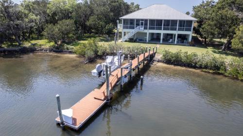 Ozello Oasis Estate in Crystal River, USA