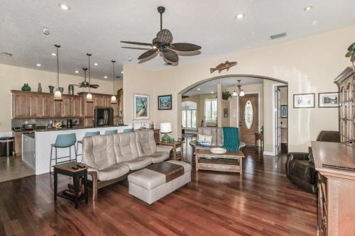 Ozello Oasis Estate in Crystal River, USA