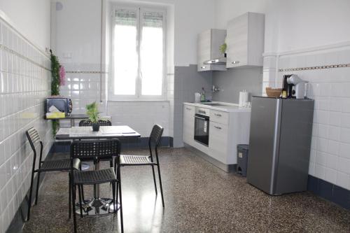 Three-Bedroom Apartment with Balcony image 8