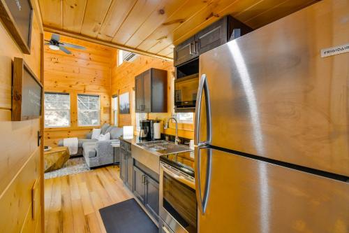 Lake James Cottage Boat Slip and Smokeless Fire Pit in Nebo, USA