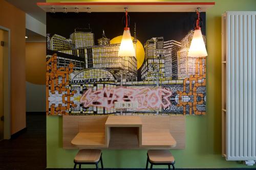 ONE80° Hostels Berlin - image 14