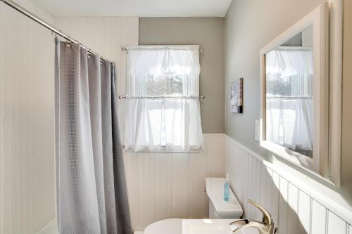 Cozy Southern Vermont Home with On-Site Trails