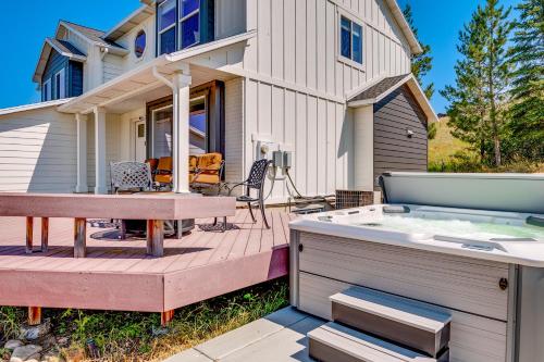 Huntsville Retreat about 4 Mi to Reservoir! in Huntsville (UT)