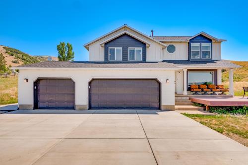 Huntsville Retreat about 4 Mi to Reservoir! in Huntsville (UT)