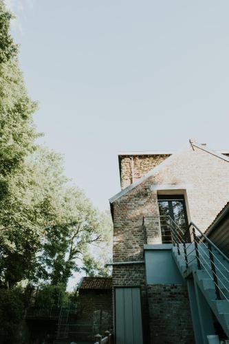 A szálláshely kívülről, LOGIS HÔTEL-RESTAURANT - Le Moulin d'Artres (LOGIS HOTEL-RESTAURANT - Le Moulin d'Artres) in Artres