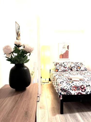 L2 City Centre Loft with AC 1