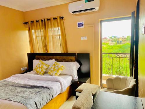 New Heights Castle Hotels