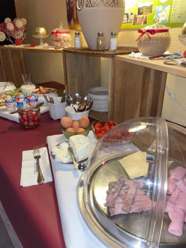 The Originals Boutique Hôtel Clos Sainte Marie Nevers (Inter-Hotel) - image 4