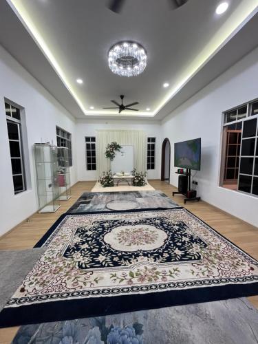 Casa de  m2 com 3 quarto(s) e 4 casa(s) de banho(s), na área Changkat Jering (Teratak Purnama Taiping) in Changkat Jering