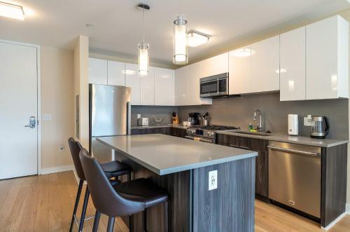 Luxury Apt Near Downtown - AS-7F Luxury Apt Near Downtown - AS-7F