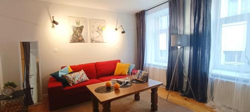 Two Bedroom Charismatic Apartment in the Old Town 3