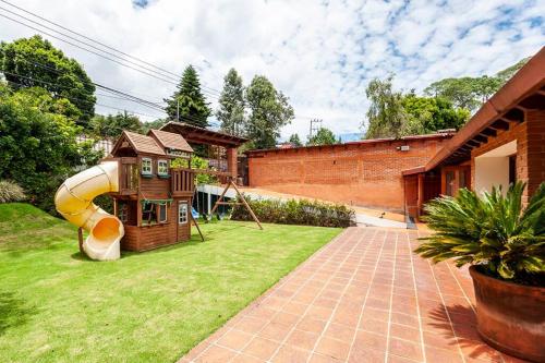 Incredible Property with Huge Garden and Pool! in Valle de Bravo, Mexico