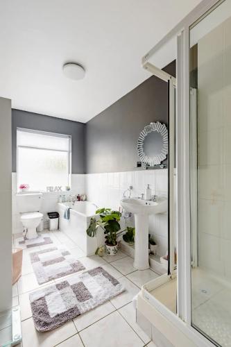 ห้องน้ำ, Station Road Homestay in คาสเซิลแบร์