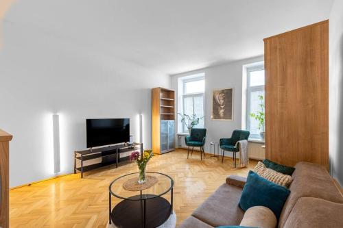 Urban Oasis Apartment Near Park and city center, Bratislava