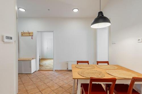 Urban Oasis Apartment Near Park and city center, Bratislava (fotografie 4)