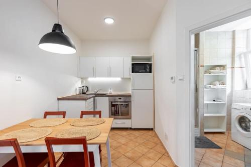 Urban Oasis Apartment Near Park and city center, Bratislava (fotografie 8)