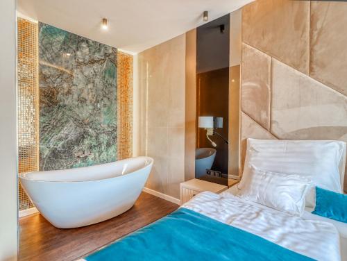Hotel Villa Park – Szilvásvárad, FL