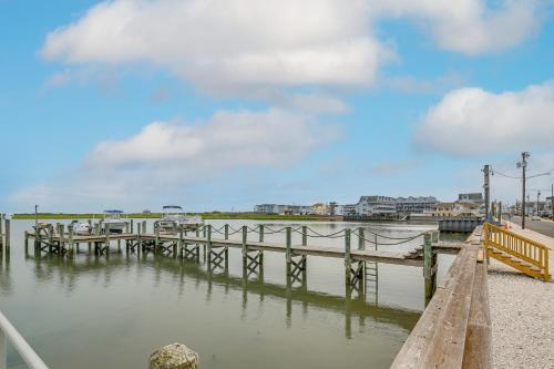 Waterfront Brigantine Home Walk to Beach! - image 9