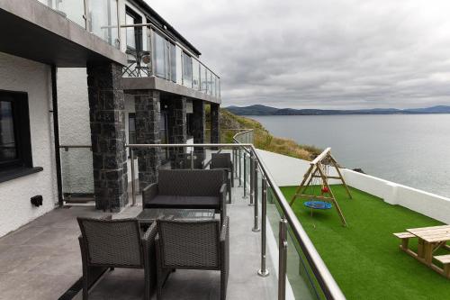 Balkons/terase, Pierside Apartments Deluxe Accommodation in Portsalon