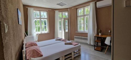 Lambo's Corner Varna - Guest Rooms, Varna