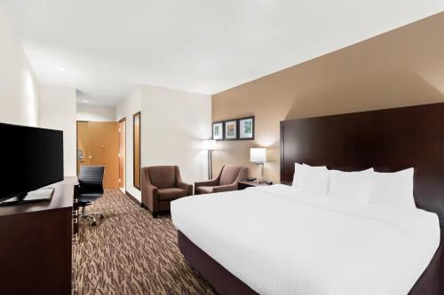King Room image 3