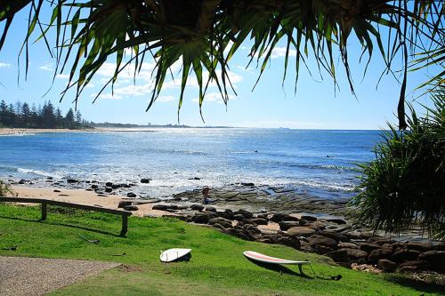 Mariners Resort Kings Beach Set in a prime location of Sunshine Coast, Mariners Resort puts everything the city has to offer just outside your doorstep. The property offers guests a range of services and amenities designed to pr