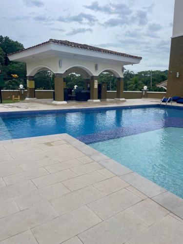 Tucan Country Club Forest Towers 204 A