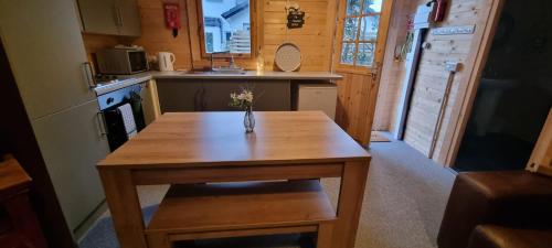 2 bed Lodge near Dunoon on the Shore Front in Innellan