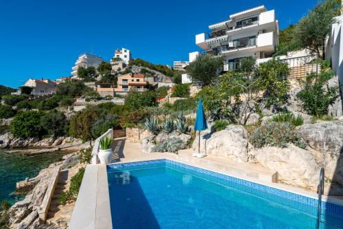 Villa with Sea View