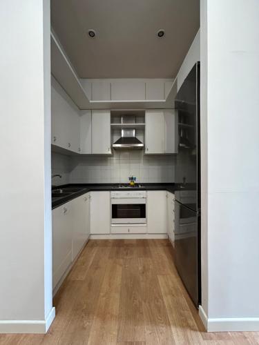Cozy apartment- 100 meters from Vatican, Roma (foto 7)