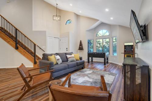 Fox Run Retreat Hot Tub & Fire Pit & BBQ in Colorado Springs, USA
